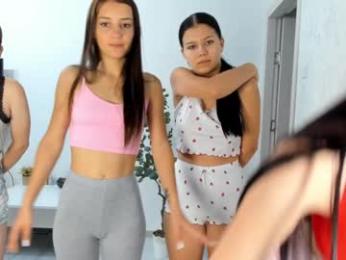 dirtygirls99 chaturbate stream image, 13.08.2025 02:00