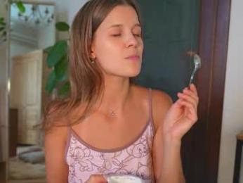 eli_sun chaturbate stream image, 19.08.2025 08:30