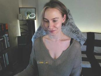 Adamova_Eva bongacams stream image, 14.02.2025 17:30