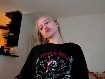 MiaMeowa bongacams stream image, 17.09.2025 10:40