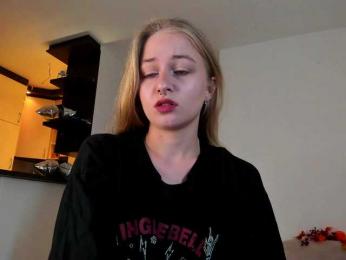MiaMeowa bongacams stream image, 17.09.2025 10:40