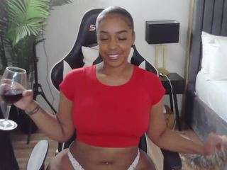 january-rose camsoda stream image