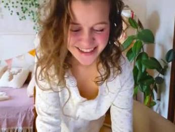 eli_sun chaturbate stream image, 17.02.2025 09:30