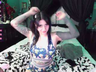 sallylynn camsoda stream image, 08.10.2025 03:30