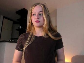 MiaMeowa bongacams stream image, 25.10.2025 12:50