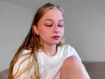 MiaMeowa bongacams stream image, 04.11.2025 12:40