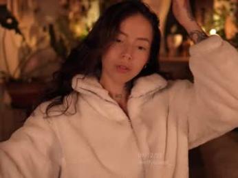 effylowell_ chaturbate stream image, 10.12.2025 01:50