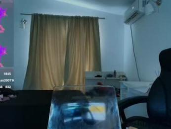 yourkat chaturbate stream image, 06.01.2026 09:10