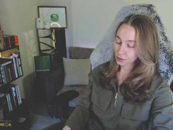 Adamova_Eva bongacams stream image, 01.03.2025 18:40