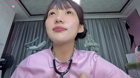 Yaya--728 stripchat stream image, 19.01.2026 15:00