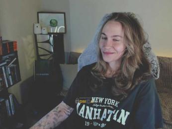 Adamova_Eva bongacams stream image, 06.03.2025 22:10
