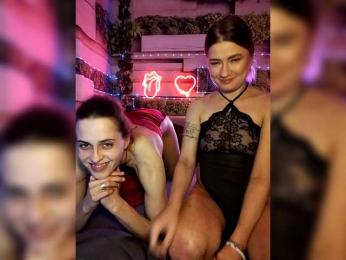 2Laski2 bongacams stream image