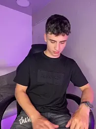 AdrianRinaldi stripchat stream image