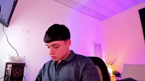 HotThreesoome stripchat stream image