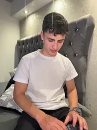 AdrianRinaldi stripchat stream image