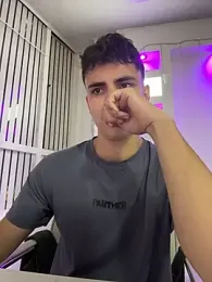 AdrianRinaldi stripchat stream image