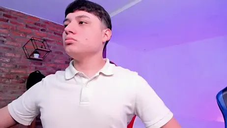 HotThreesoome stripchat stream image