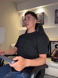 AdrianRinaldi stripchat stream image