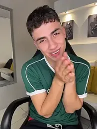 AdrianRinaldi stripchat stream image