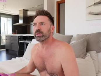 lucycums chaturbate stream image, 19.04.2026 09:50