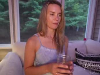 phoenix_taylor chaturbate stream image, 23.04.2026 01:00