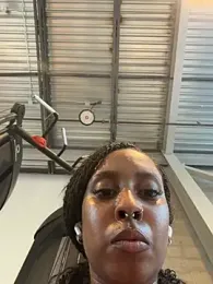 Your_Paris stripchat stream image, 27.04.2026 02:10