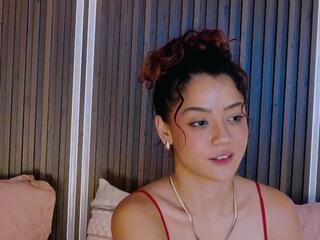 Lucia Saanvi flirt4free stream image, 03.05.2026 01:30