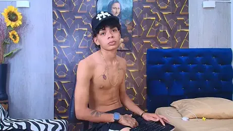 Harry_jhonsson stripchat stream image, 14.05.2026 22:10