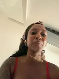 Your_Paris stripchat stream image, 16.05.2026 19:20