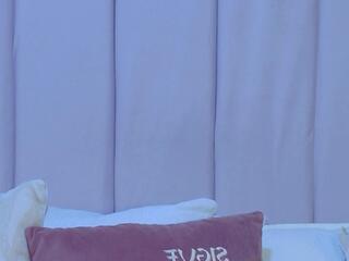 Alison Ferrer flirt4free stream image, 01.08.2026 22:30