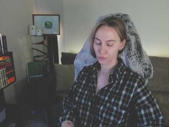 Adamova_Eva bongacams stream image, 14.03.2025 19:20
