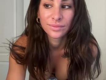 venessaempire chaturbate stream image, 07.10.2026 14:00