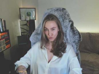 Adamova_Eva bongacams stream image, 20.03.2025 19:40