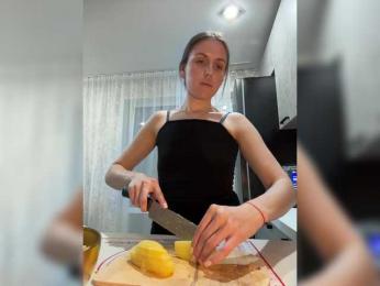 Zarina888 bongacams stream image, 28.03.2025 17:10