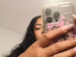 saamytits camsoda stream image, 30.03.2025 20:00