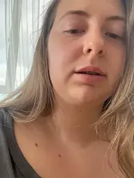 curvyflawless stripchat stream image, 04.04.2025 07:20