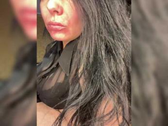 LouiseJenkin bongacams stream image