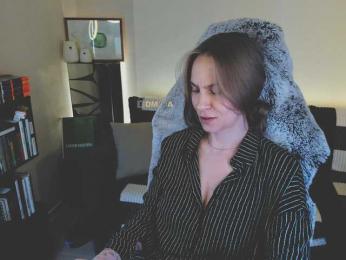 Adamova_Eva bongacams stream image, 05.02.2025 21:30