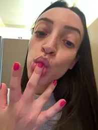 BelleLouiseVp stripchat stream image, 25.04.2025 12:50
