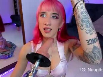 naugthymila3 chaturbate stream image, 02.05.2025 02:00