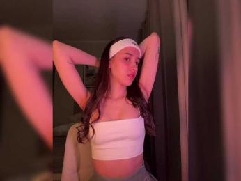 AlinaWey bongacams stream image, 04.05.2025 19:50